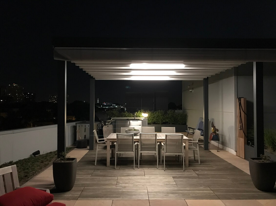 freestanding waterproof retractable patio deck cover system