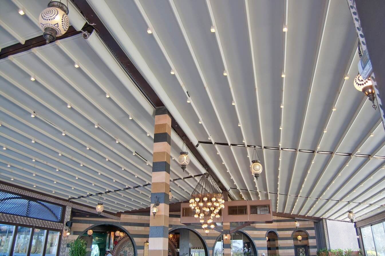 retractable restaurant free standing pergola roof covers