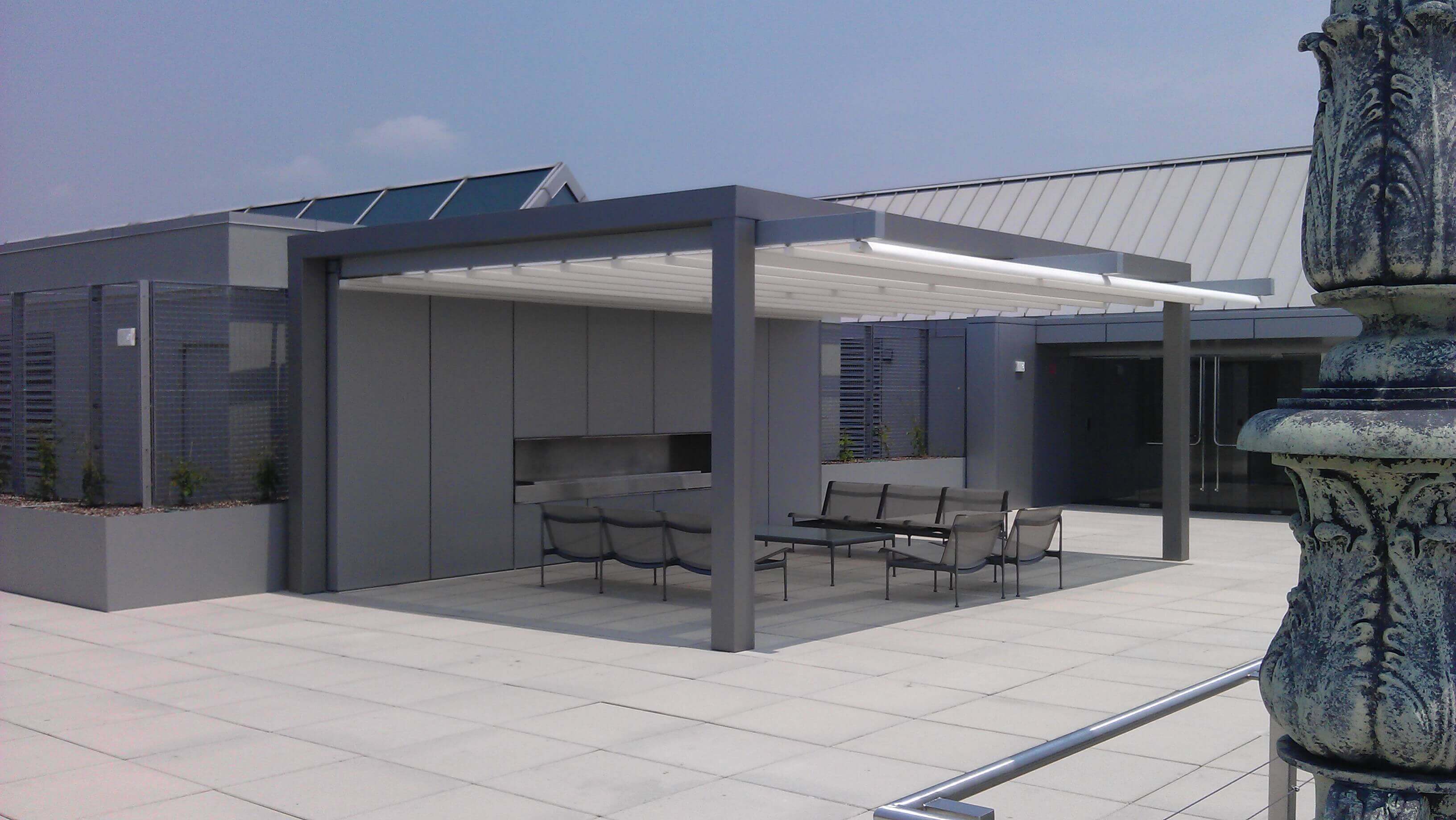 Rimini retractable commercial grade awnings